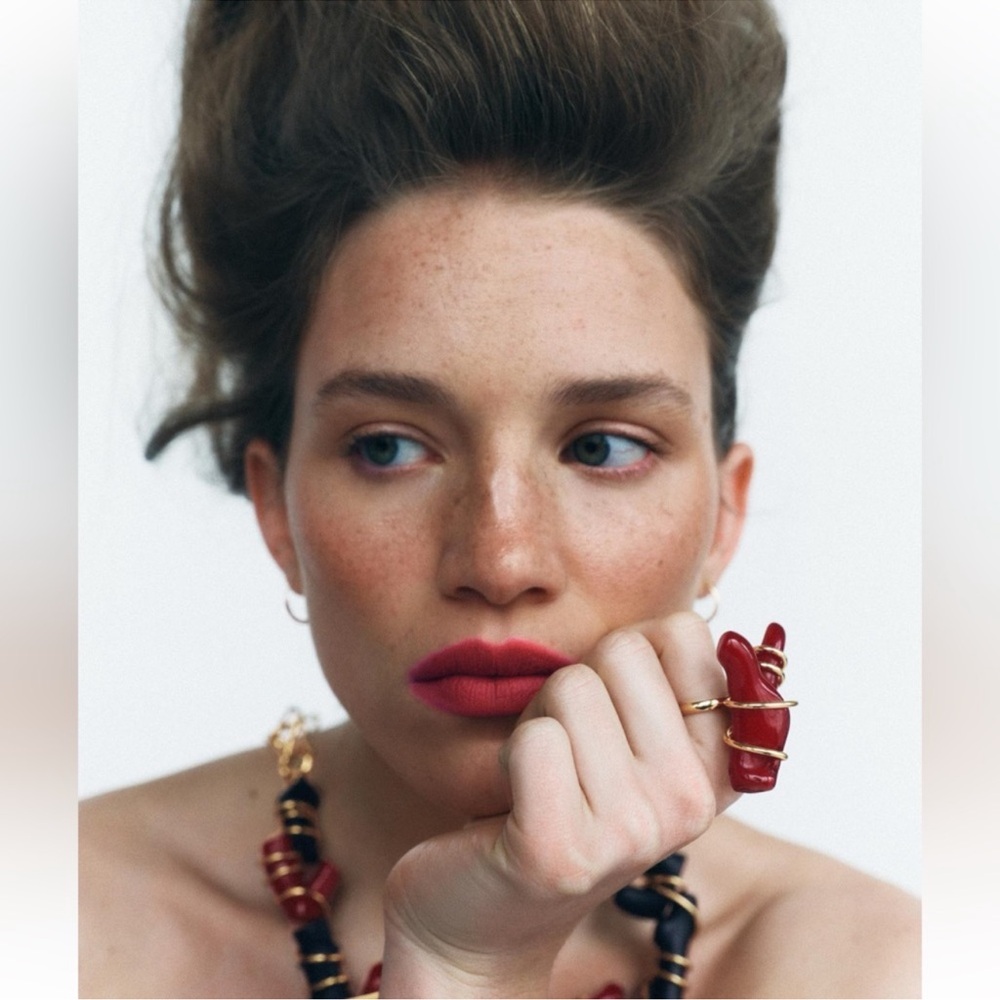 ZARA RED CORAL FINGER RING NWT
